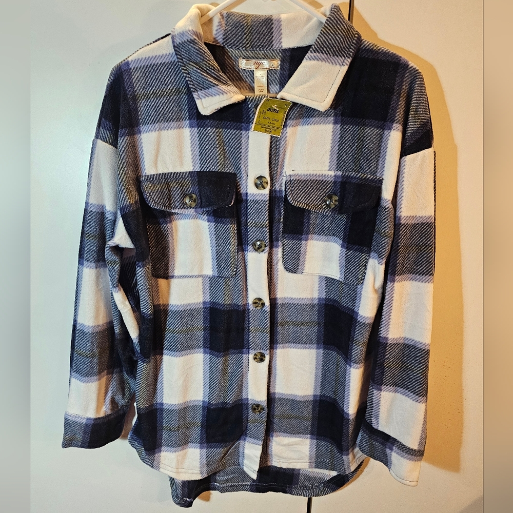 NYC Blue and White Casual Button Down Shirt